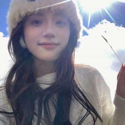 天山的红花